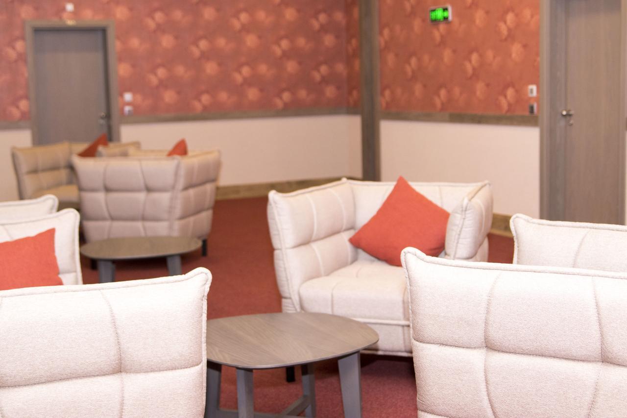 Hotel Etropolia Etropole Eksteriør bilde