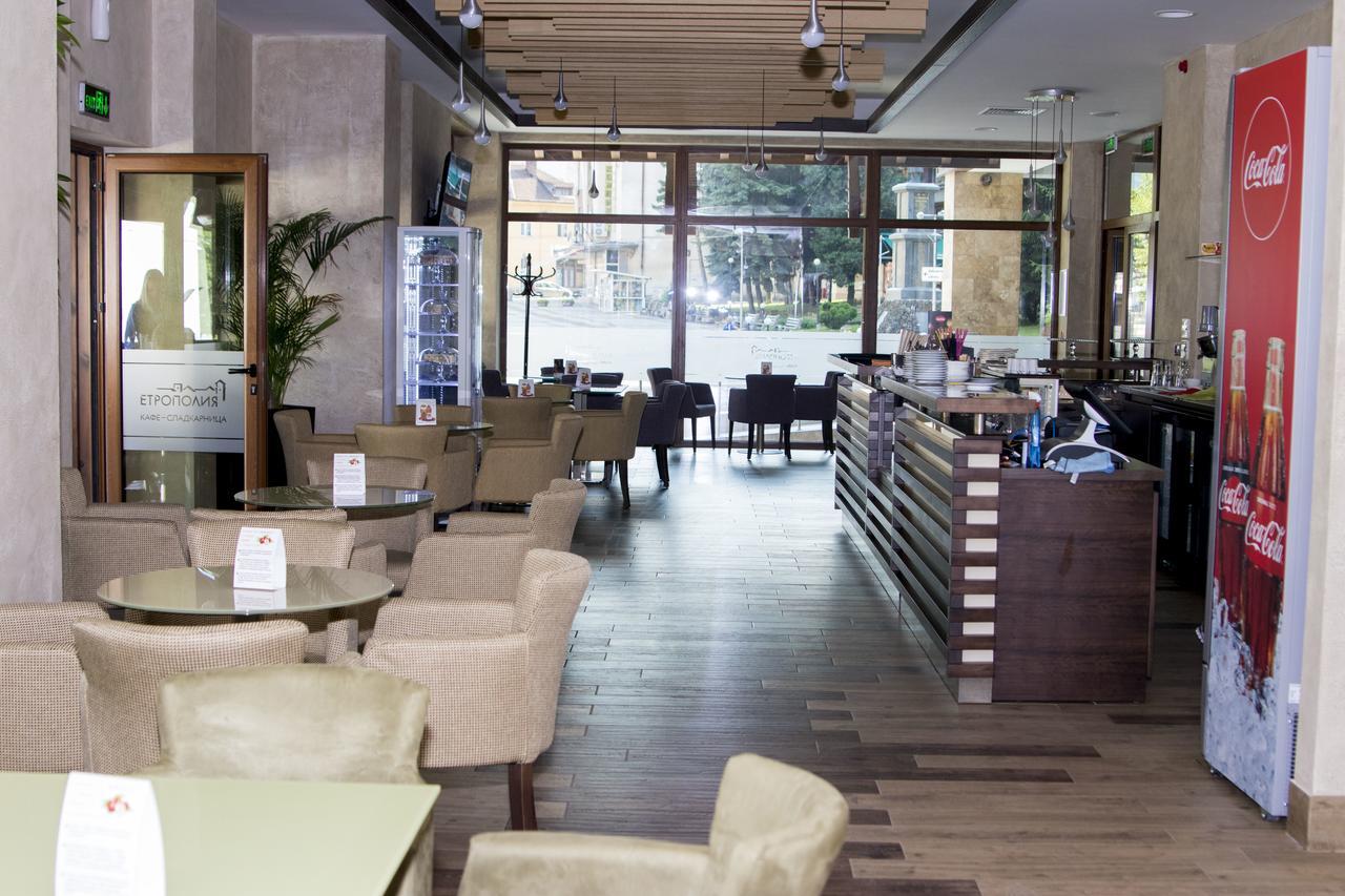 Hotel Etropolia Etropole Eksteriør bilde